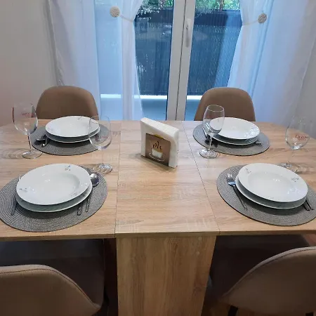 Lux Advent Apartament